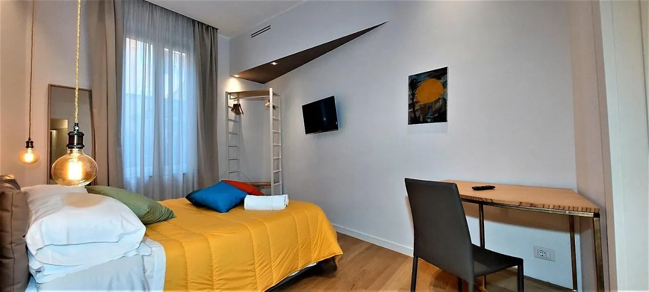 Tribvni Plebis Apartment Rome 0*,  Italy