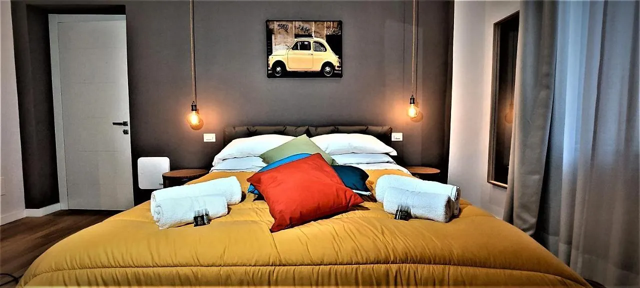 Tribvni Plebis Apartment location